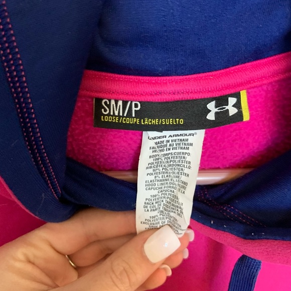 Pink hoodie - Picture 4 of 4